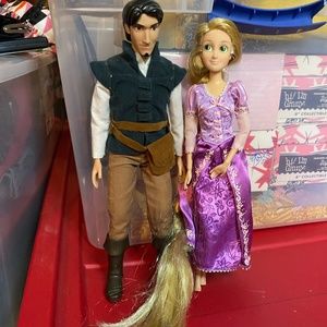 Flynn Rider and Rapunzel-Tangled Dolls